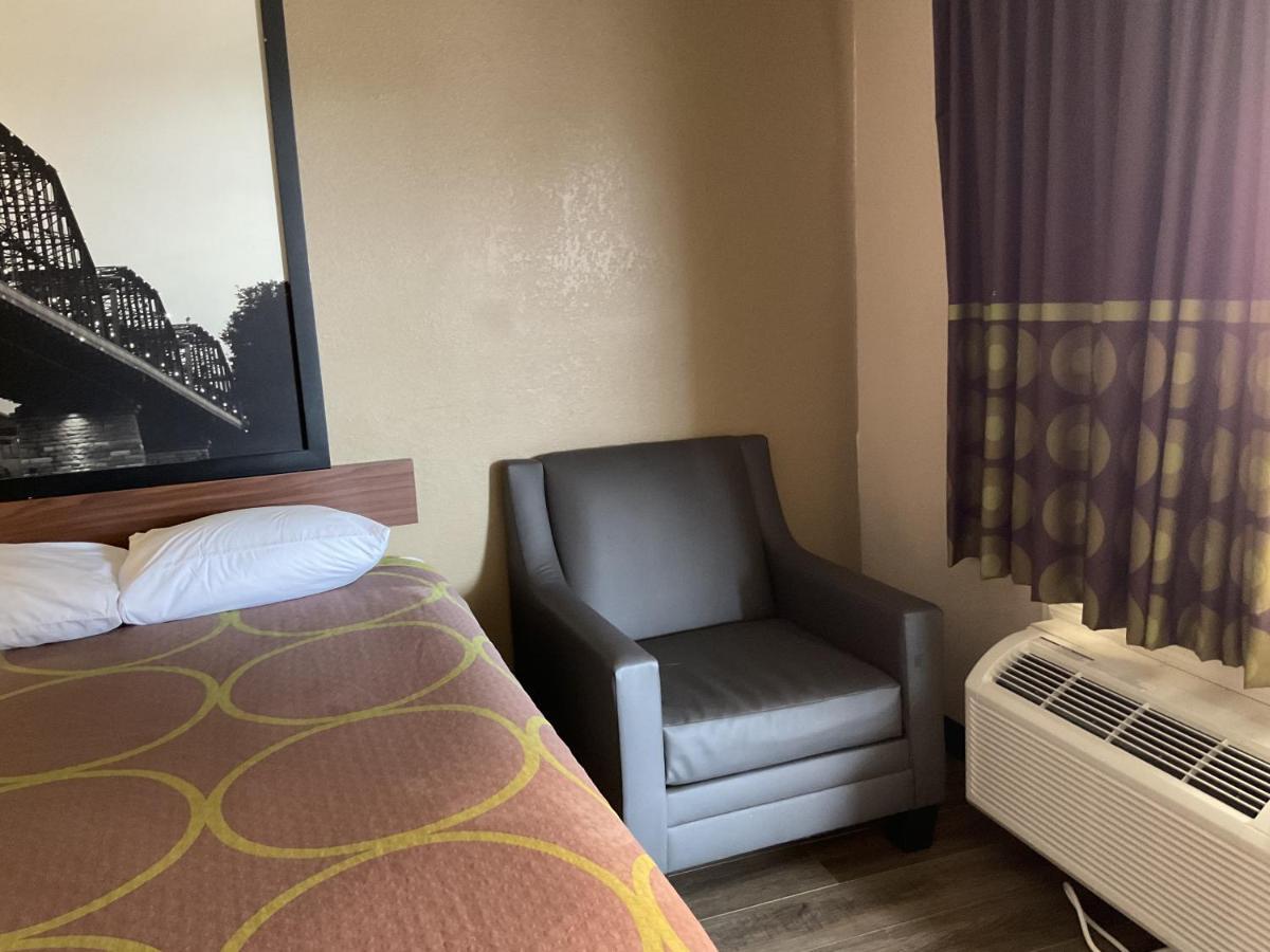 Super 8 By Wyndham Chattanooga/East Ridge Zewnętrze zdjęcie